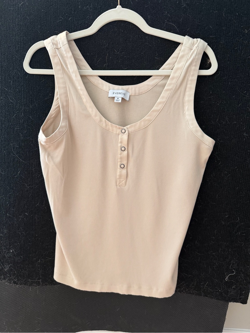 Evereve Sleeveless Ribbed Henley Tank in Light Beige